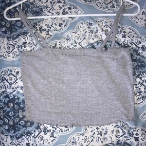 Tilly’s brand crop top